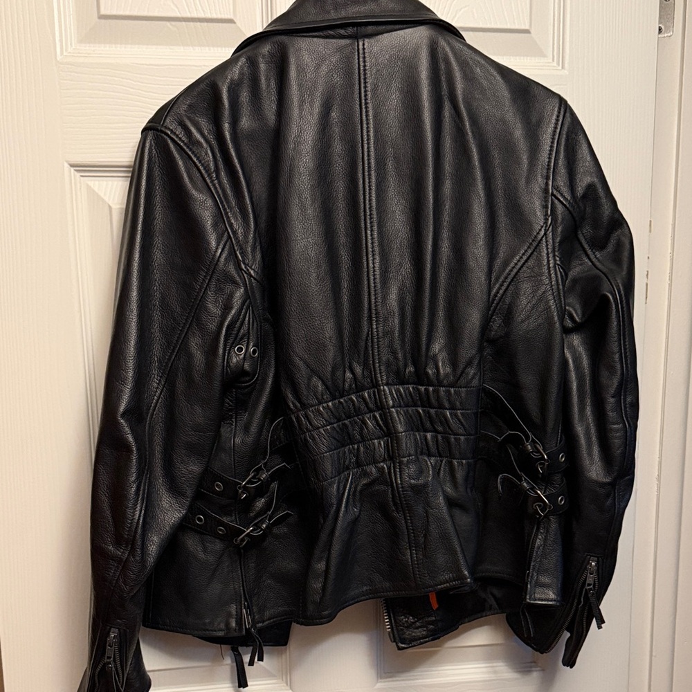 Element Classic Black Leather Jacket - image 3
